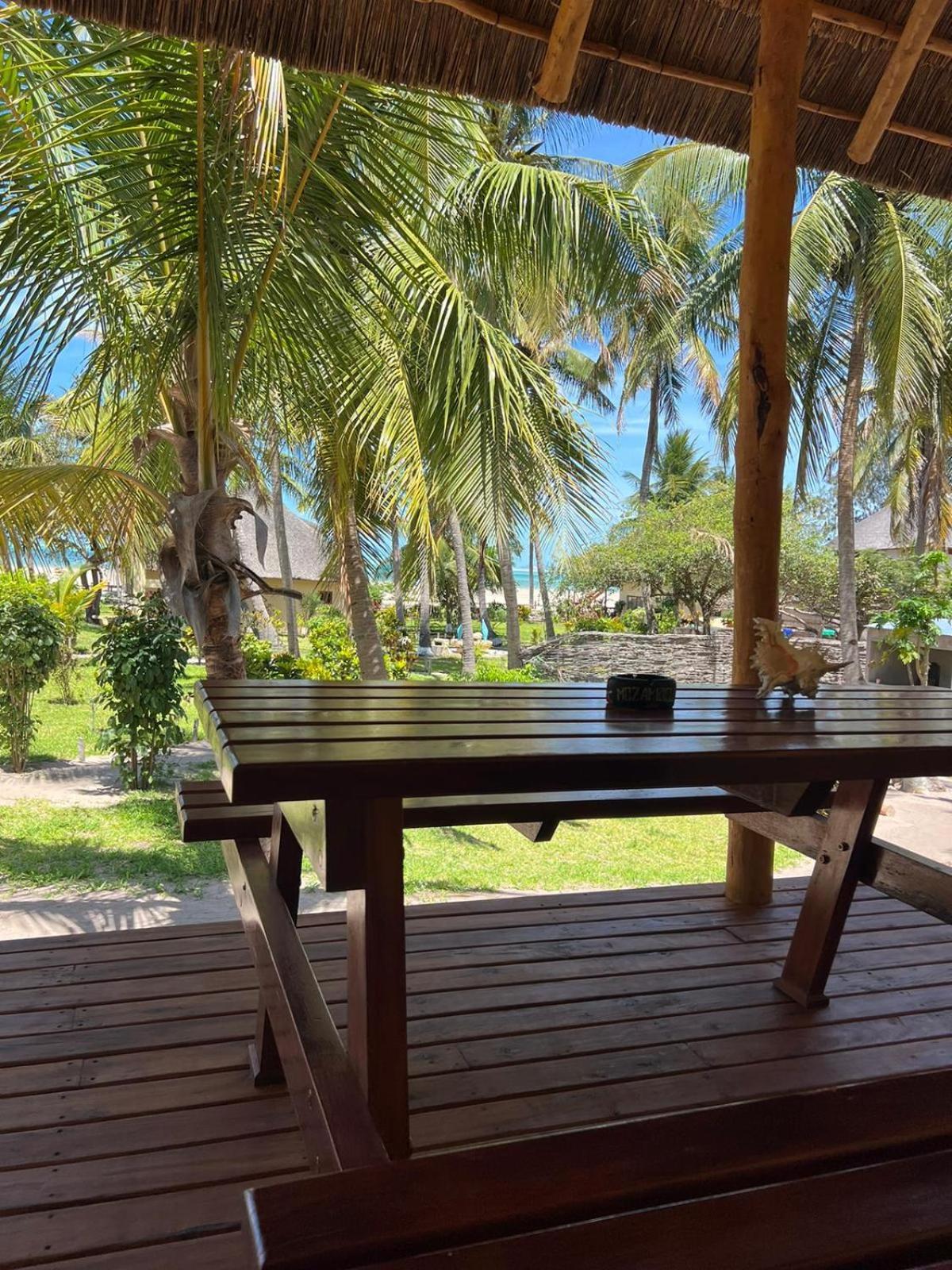 Vilancool Beach Resort Vilanculos Exteriör bild