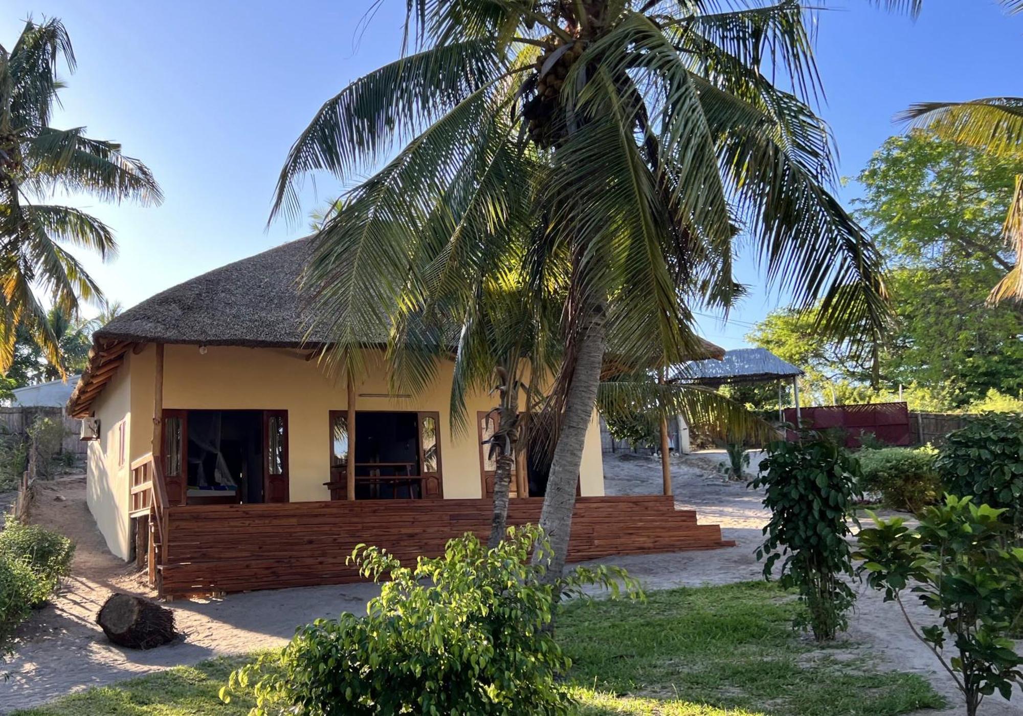Vilancool Beach Resort Vilanculos Exteriör bild